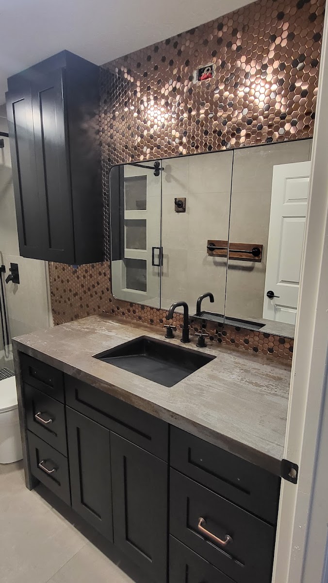 ATLAS REMODELS LLC | Flooring | Kitchen & Bathroom Remodeling Clermont work