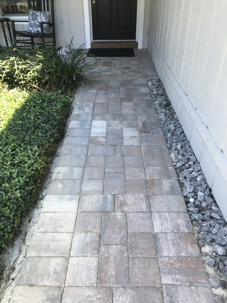 Concrete and paver decor work