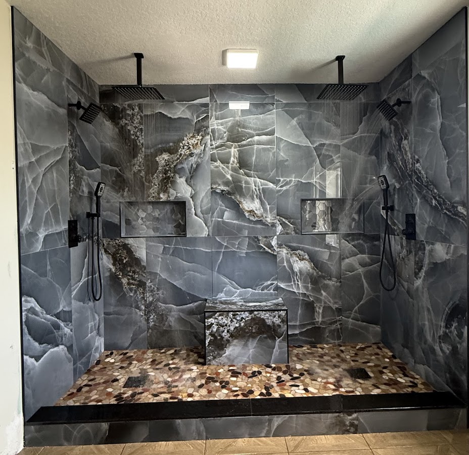 Contractor Renovations Experts work