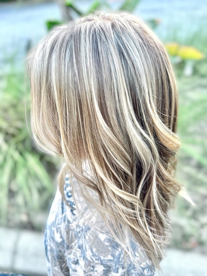 Ellevated Roots Hair Co work