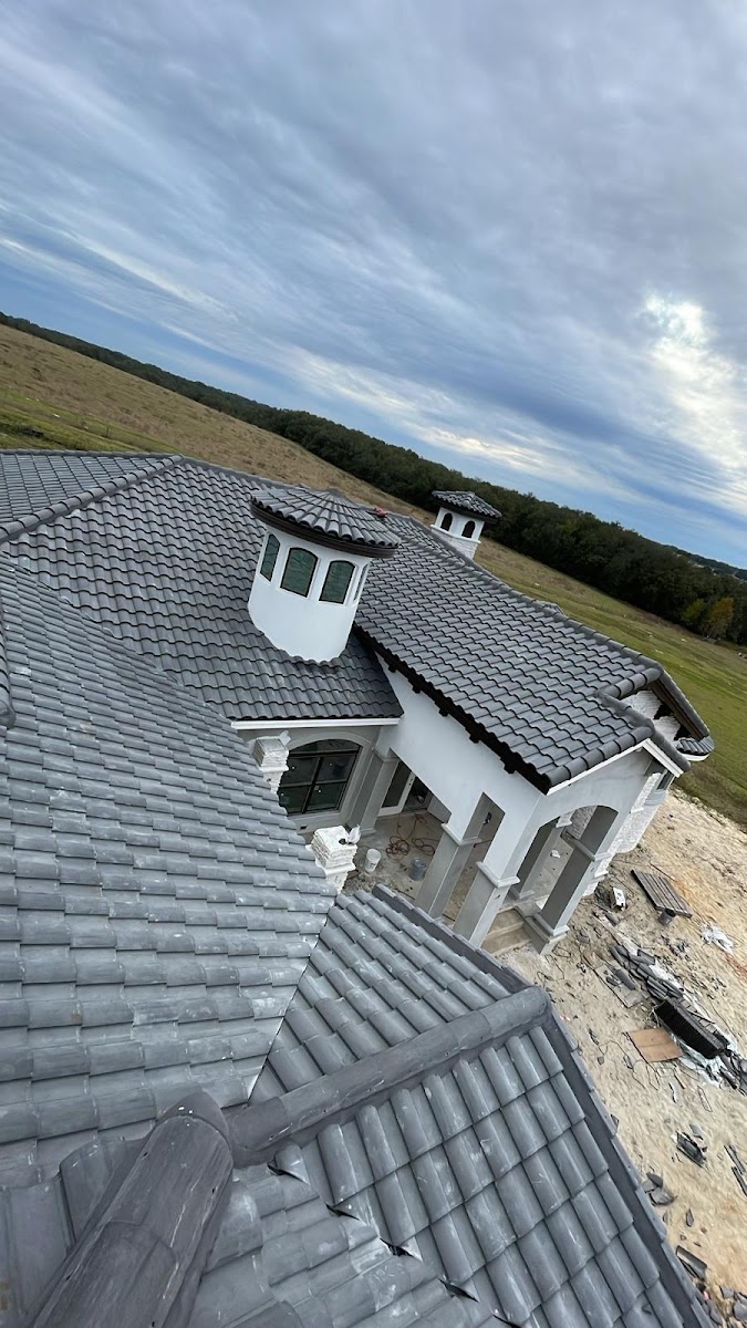 Florida Roofing Team work