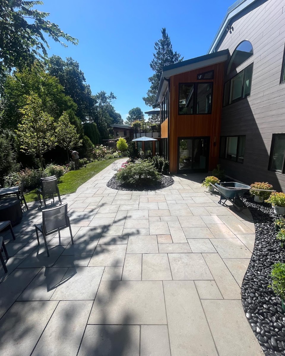 Ieraci Landscaping Inc work