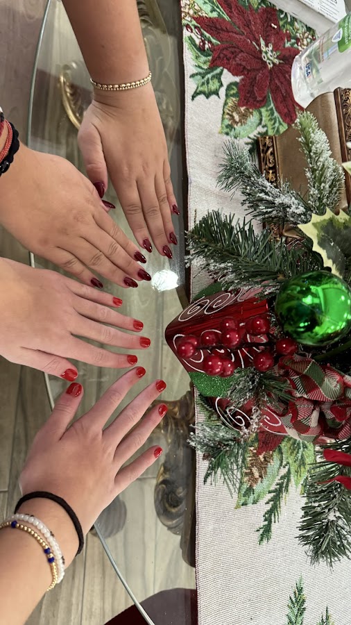Kensie Nails Spa work