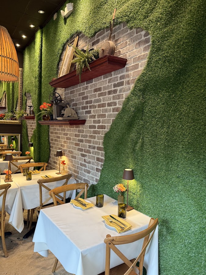 Luca Turci Italian Restaurant work