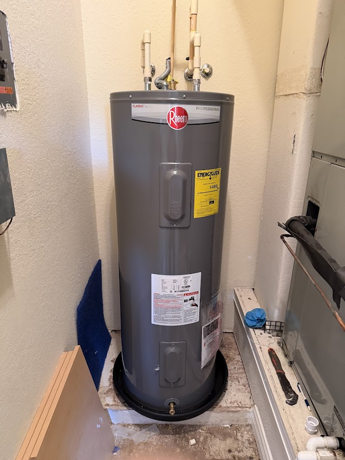 Orlando Water Heater Pros work