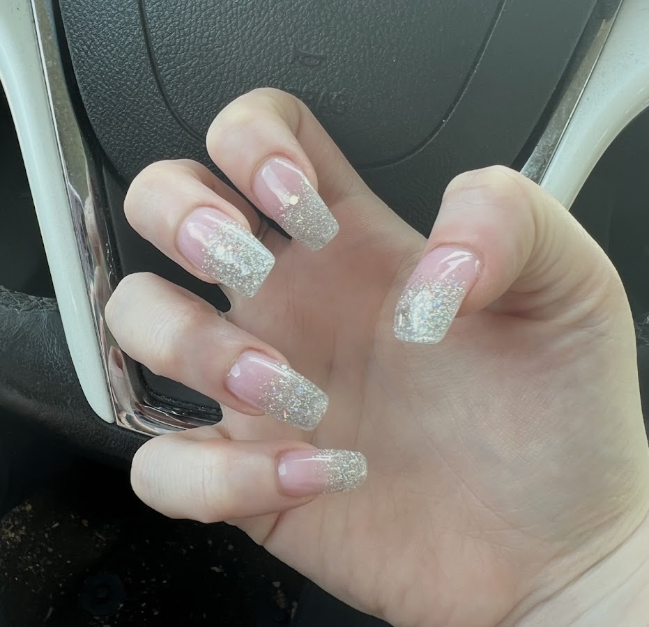 Pink & White Nails work