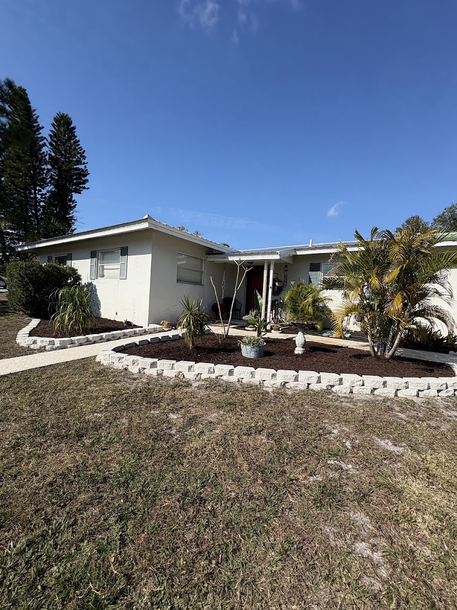 RET Lawn service and landscaping work