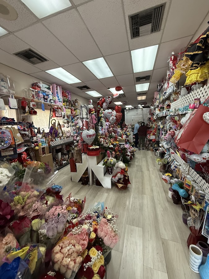 Roxy Flowers work