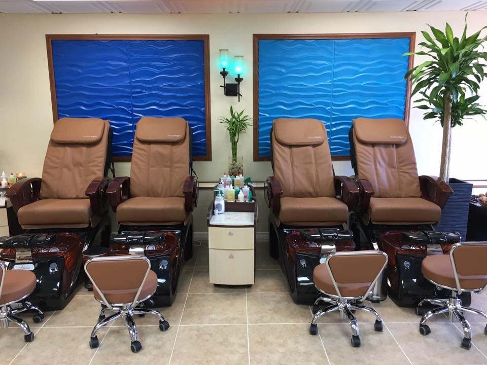 T and D Nail Salon work
